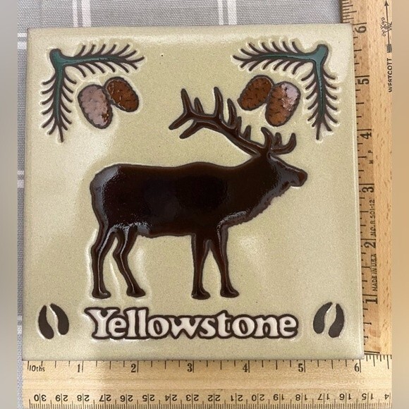 Yellowstone Moose Masterworks Handcrafted Art Ceramic Tile 6” Trivet Decor USA - Picture 4 of 4